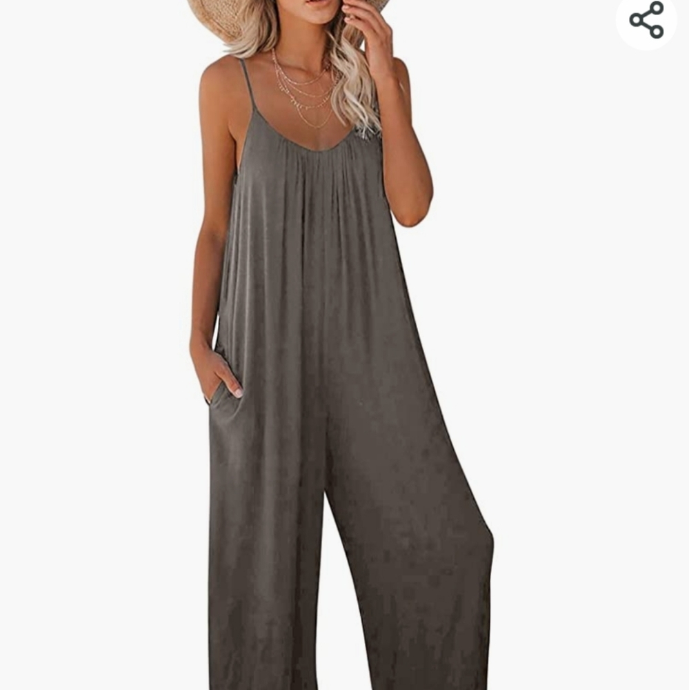 Loose fit jumpsuit